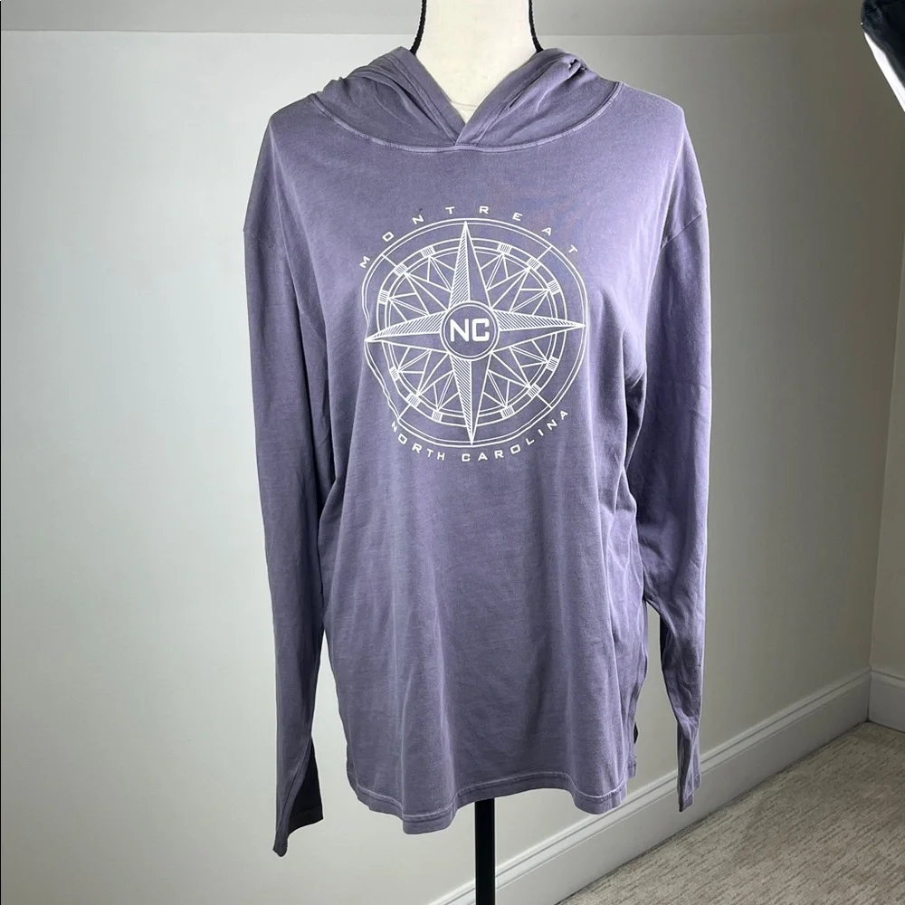 Montreat NC Hooded Long Sleeve Tee NWT Men’s M Purple Compass Graphic